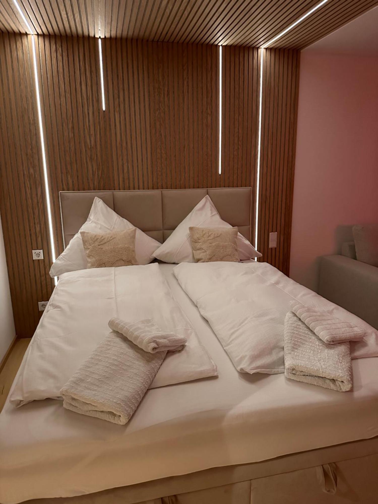 Studio Mit Indoor Pool Und Garten Sankt Martin bei Lofer Ngoại thất bức ảnh